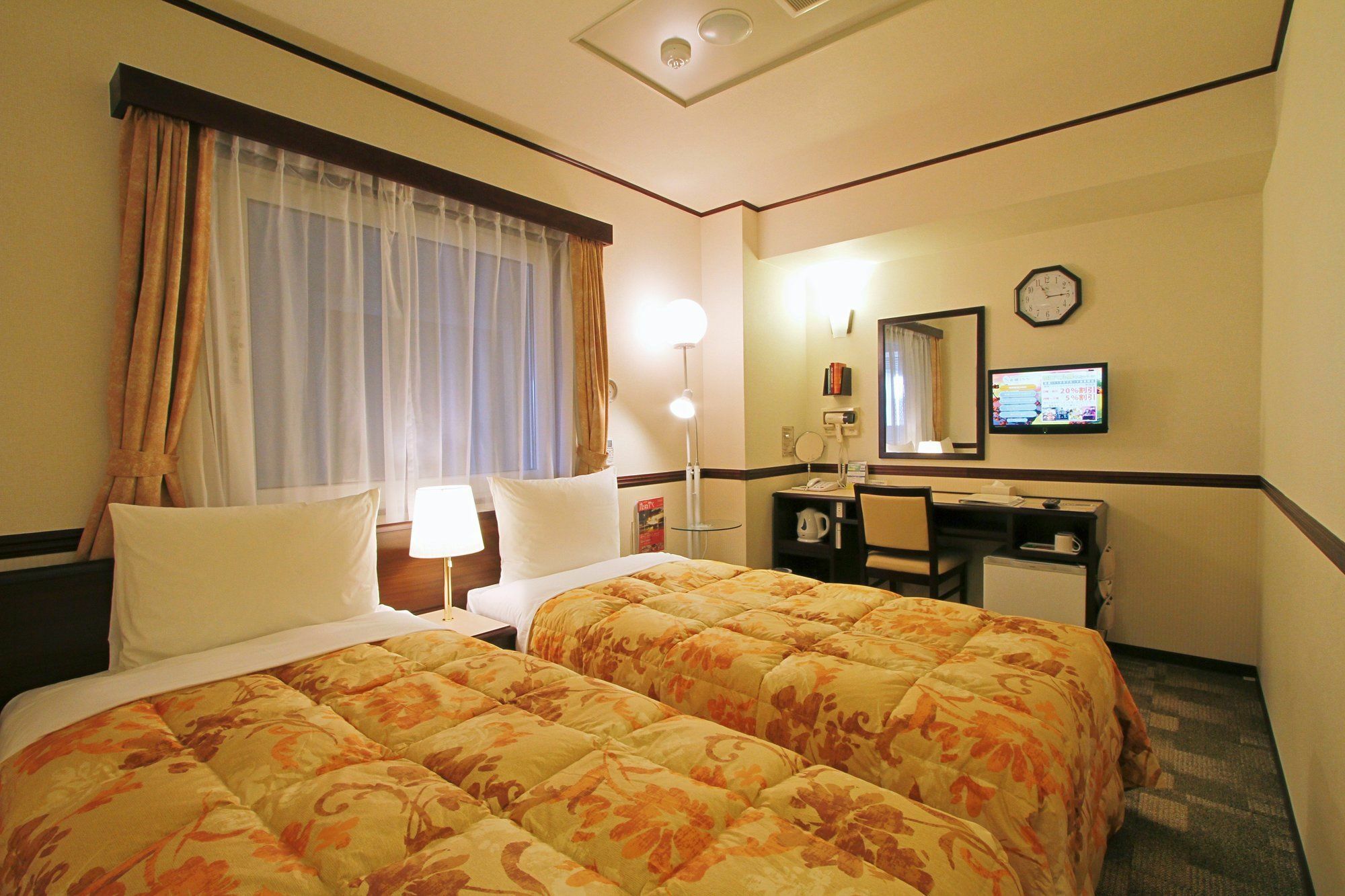 Toyoko Inn Okinawa Naha Kokusai-Dori Miebashi-Eki Eksteriør bilde